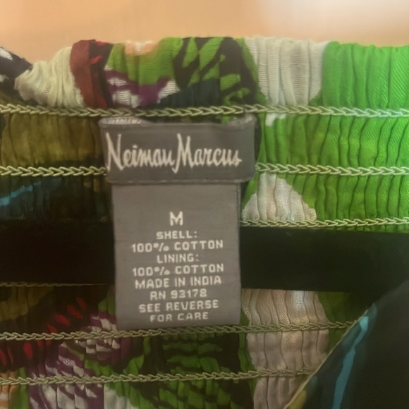 Neiman Marcus Green and Blue Maxi Skirt with tie size medium preowned - Picture 4 of 6